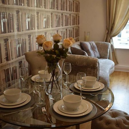 Luxury 2 Bed Apartment Witney Εξωτερικό φωτογραφία