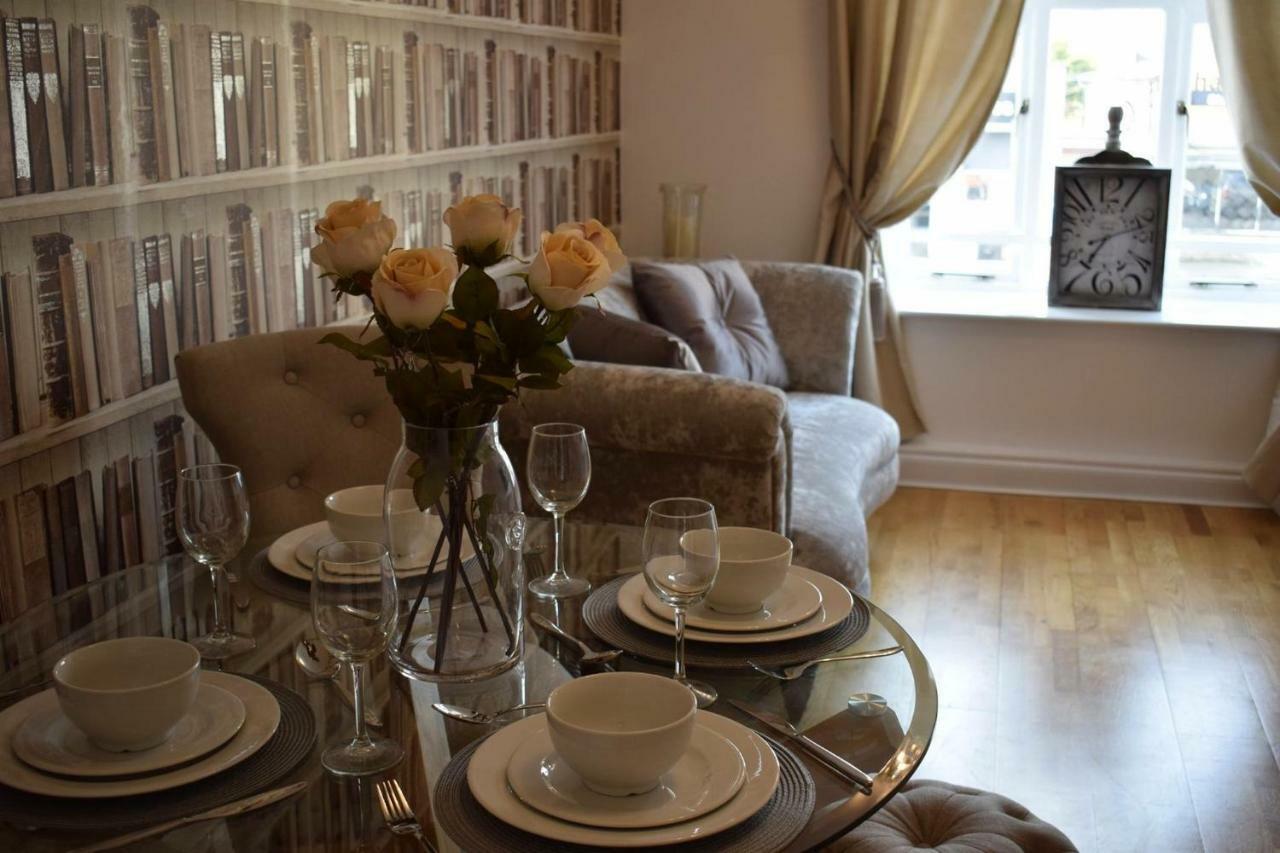 Luxury 2 Bed Apartment Witney Εξωτερικό φωτογραφία