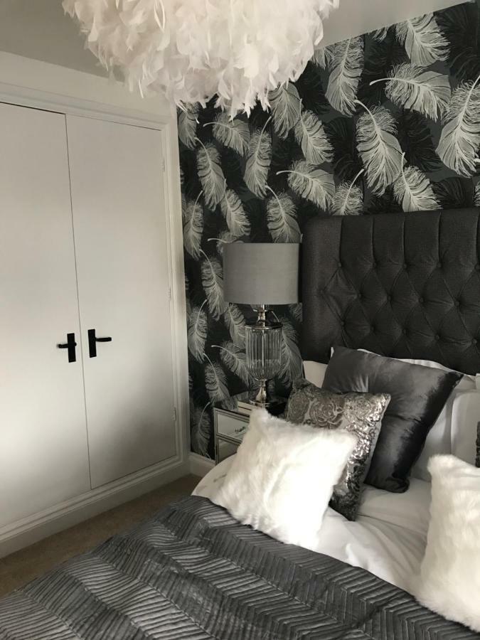 Luxury 2 Bed Apartment Witney Εξωτερικό φωτογραφία