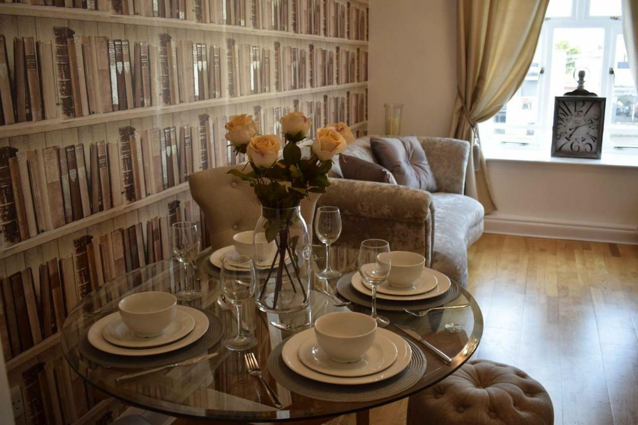 Luxury 2 Bed Apartment Witney Εξωτερικό φωτογραφία