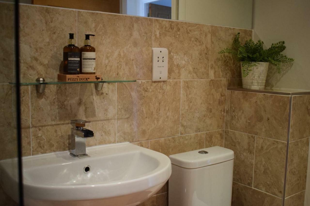 Luxury 2 Bed Apartment Witney Εξωτερικό φωτογραφία